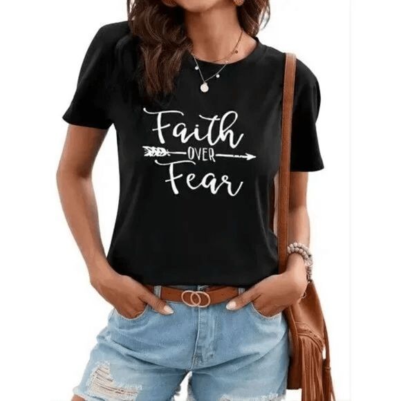 FAITH OVER FEAR CREWNECK SHORT SLEEVE T-SHIRT - L - Picture 1 of 6